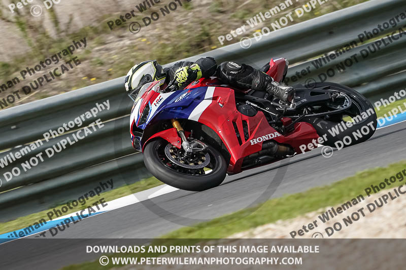 estoril;event digital images;motorbikes;no limits;peter wileman photography;portugal;trackday;trackday digital images